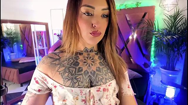 Check out our webcam shows gallery and message on a personal level with our sweet squirt cams hosts, showing off their natural physiques and sex toys.