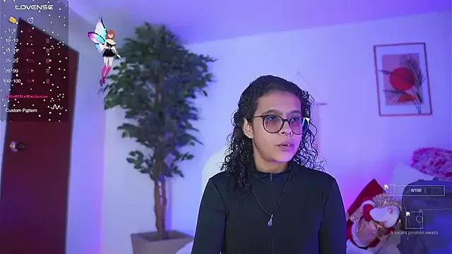 megan_ssmith from StripChat is Freechat