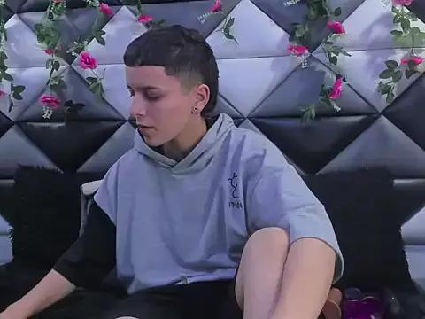 Megan_Thompson_ from StripChat is Freechat