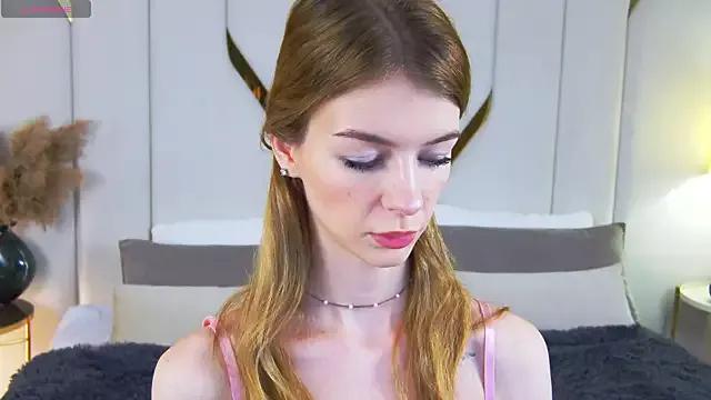 MeganMour from StripChat is Freechat