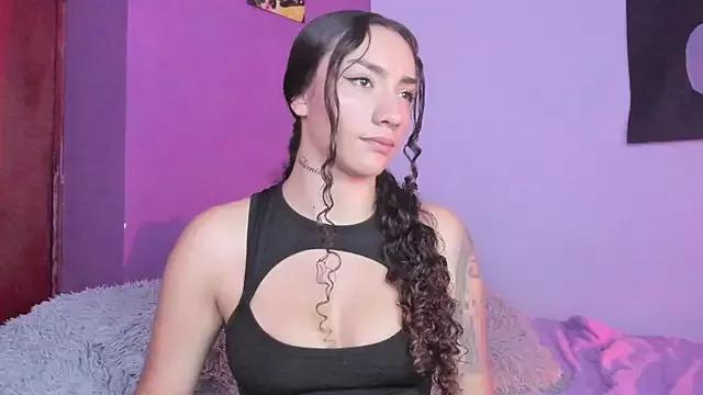 Check out our webcam shows gallery and message on a personal level with our sweet squirt cams hosts, showing off their natural physiques and sex toys.