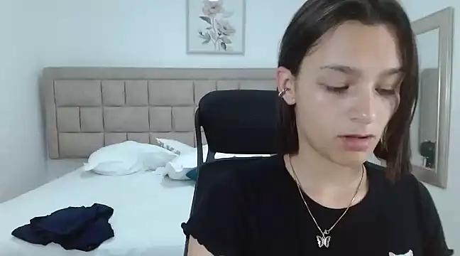 Check out our webcam shows gallery and message on a personal level with our sweet squirt cams hosts, showing off their natural physiques and sex toys.