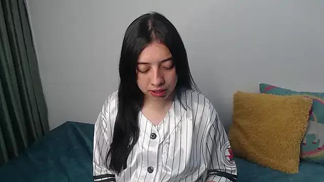Check out our webcam shows gallery and message on a personal level with our sweet squirt cams hosts, showing off their natural physiques and sex toys.