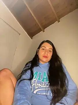 megvibes from StripChat is Freechat