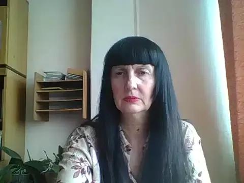 MelanyBanks from StripChat is Freechat