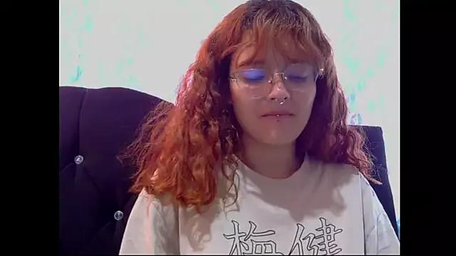 Melissa_Girart from StripChat is Freechat