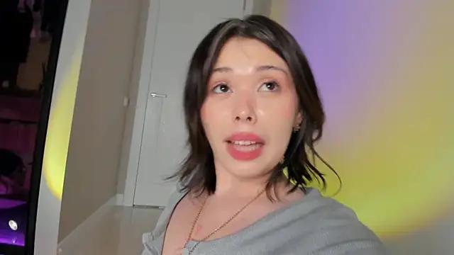 Check out our webcam shows gallery and message on a personal level with our sweet squirt cams hosts, showing off their natural physiques and sex toys.