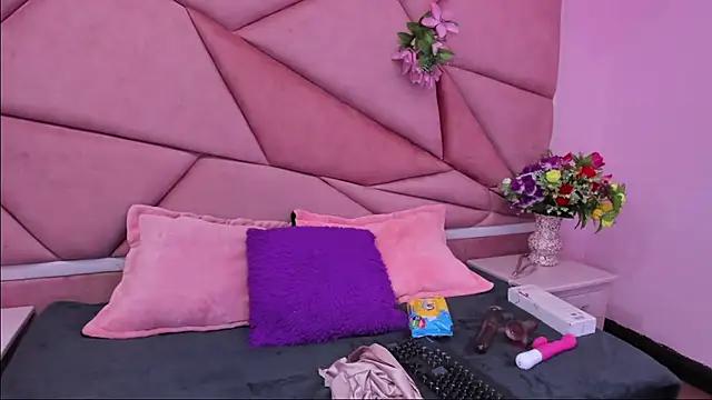 Check out our webcam shows gallery and message on a personal level with our sweet squirt cams hosts, showing off their natural physiques and sex toys.