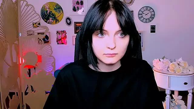 MerilynKelly from StripChat is Freechat