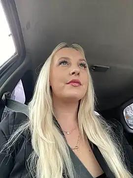 MerlinDave from StripChat is Freechat
