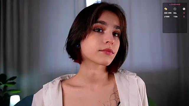 MerylGrantham from StripChat is Freechat