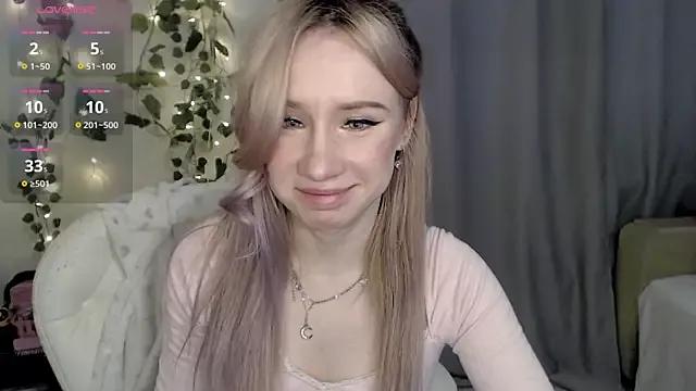 Check out our webcam shows gallery and message on a personal level with our sweet squirt cams hosts, showing off their natural physiques and sex toys.