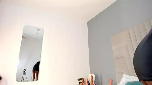 Check out our webcam shows gallery and message on a personal level with our sweet squirt cams hosts, showing off their natural physiques and sex toys.