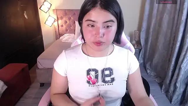 Check out our webcam shows gallery and message on a personal level with our sweet squirt cams hosts, showing off their natural physiques and sex toys.