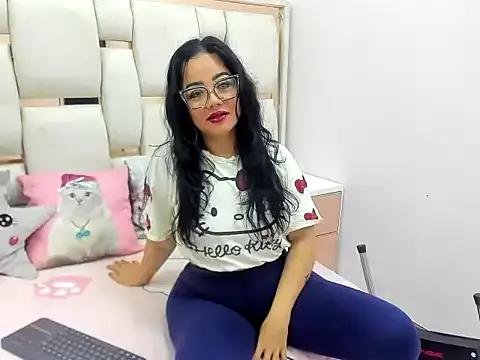 Check out our webcam shows gallery and message on a personal level with our sweet squirt cams hosts, showing off their natural physiques and sex toys.
