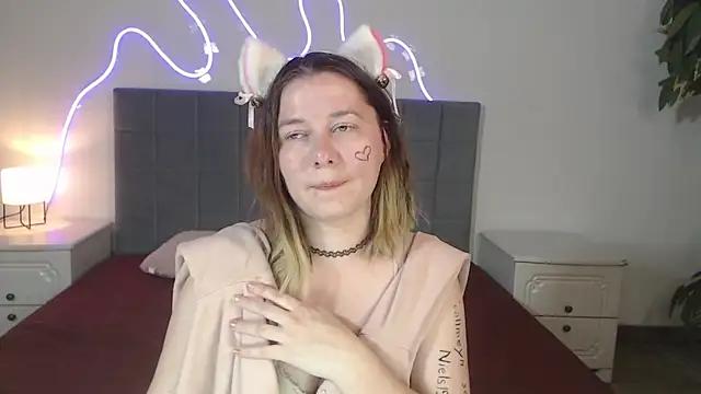MichelleWipe from StripChat is Freechat
