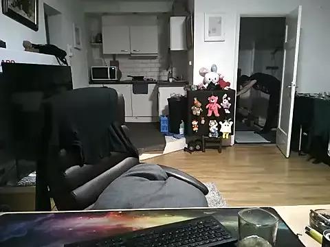 mihaimichael from StripChat is Freechat