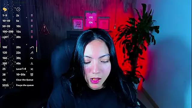Check out our webcam shows gallery and message on a personal level with our sweet squirt cams hosts, showing off their natural physiques and sex toys.