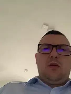Mike8523 from StripChat is Freechat