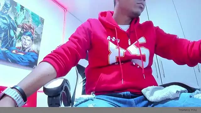 mike_black_ from StripChat is Freechat