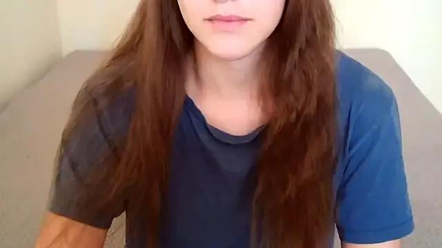 MikkiRay from StripChat is Freechat