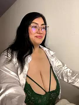 mila-evansk from StripChat is Freechat