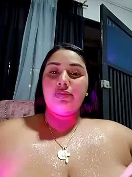 MilaaRooy from StripChat is Freechat