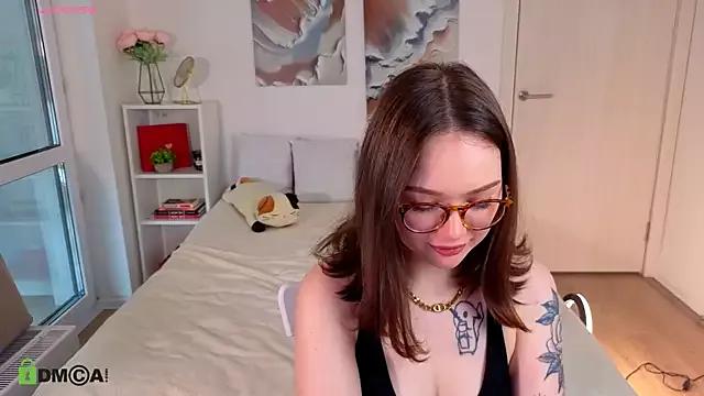 Check out our webcam shows gallery and message on a personal level with our sweet squirt cams hosts, showing off their natural physiques and sex toys.