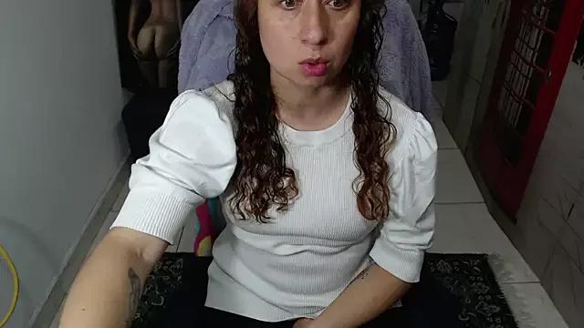 Milf_Valeria from StripChat is Freechat