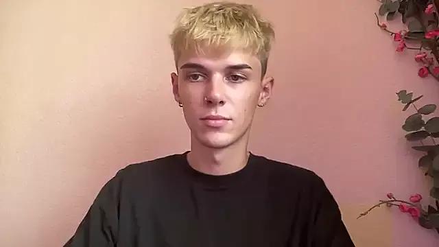 Milk_Guy from StripChat is Freechat