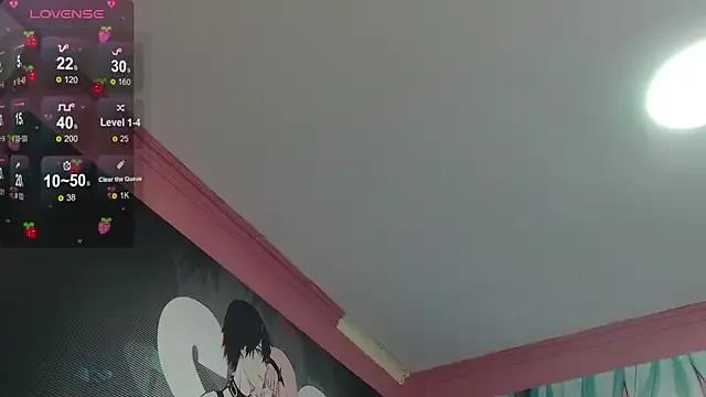 MilkMeSoftly from StripChat is Freechat