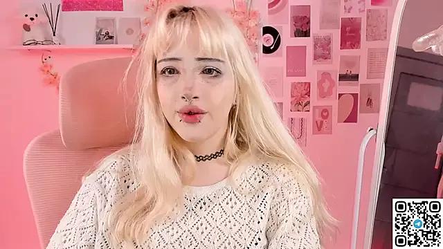 milkMorii from StripChat is Freechat