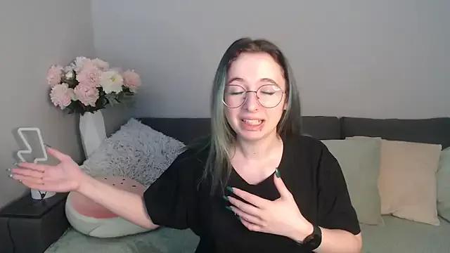 Check out our webcam shows gallery and message on a personal level with our sweet squirt cams hosts, showing off their natural physiques and sex toys.