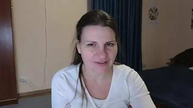 Mirabelle_Velvet from StripChat is Freechat