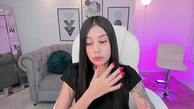 Check out our webcam shows gallery and message on a personal level with our sweet squirt cams hosts, showing off their natural physiques and sex toys.