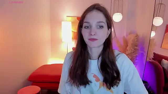 MirandaGlow from StripChat is Freechat