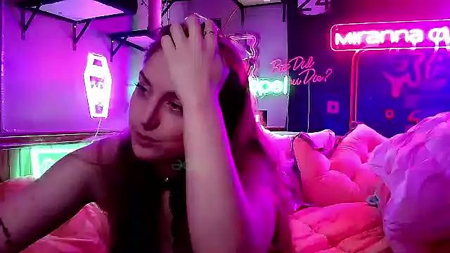Check out our webcam shows gallery and message on a personal level with our sweet squirt cams hosts, showing off their natural physiques and sex toys.