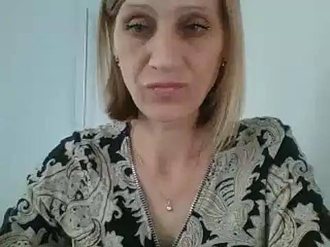 Mirasabel from StripChat is Freechat
