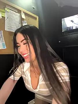 Check out our webcam shows gallery and message on a personal level with our sweet squirt cams hosts, showing off their natural physiques and sex toys.