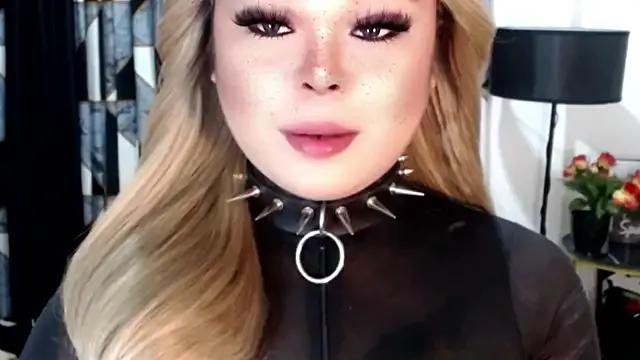 Miss_CassieXX from StripChat is Freechat