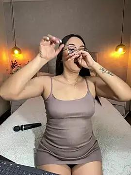 Check out our webcam shows gallery and message on a personal level with our sweet squirt cams hosts, showing off their natural physiques and sex toys.