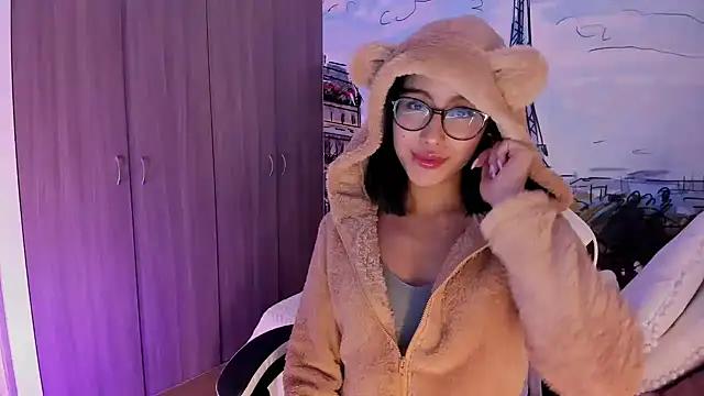 Check out our webcam shows gallery and message on a personal level with our sweet squirt cams hosts, showing off their natural physiques and sex toys.