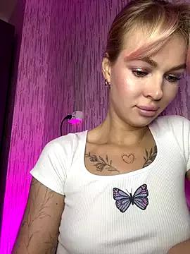 miss_veroNika from StripChat is Freechat