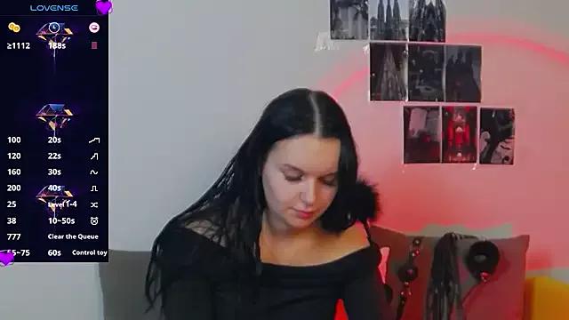 Miss_Vic from StripChat is Freechat