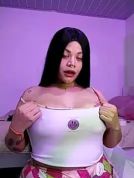 MissAlana from StripChat is Freechat