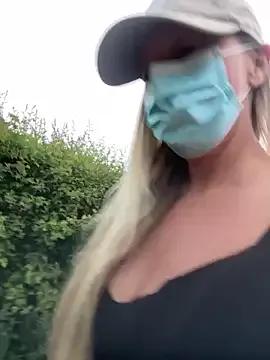 misscharlottezz from StripChat