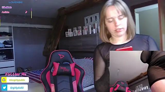 Check out our webcam shows gallery and message on a personal level with our sweet squirt cams hosts, showing off their natural physiques and sex toys.