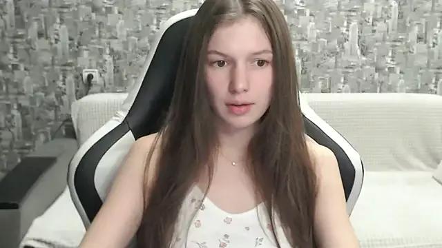 Check out our webcam shows gallery and message on a personal level with our sweet squirt cams hosts, showing off their natural physiques and sex toys.