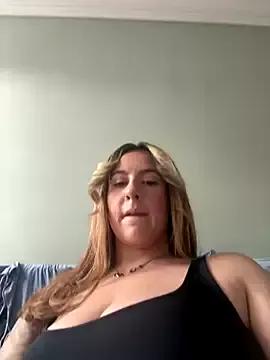 Missyemily from StripChat is Freechat
