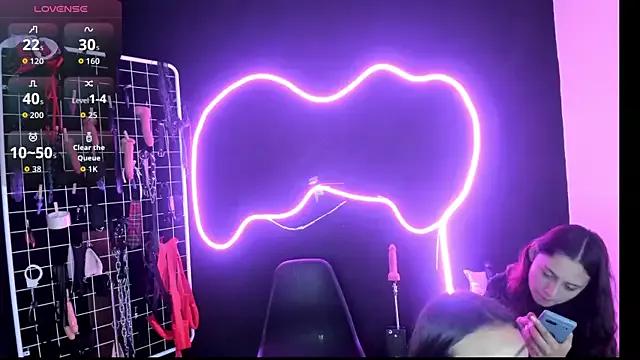 Check out our webcam shows gallery and message on a personal level with our sweet squirt cams hosts, showing off their natural physiques and sex toys.